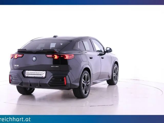 BMW iX2 eDrive20