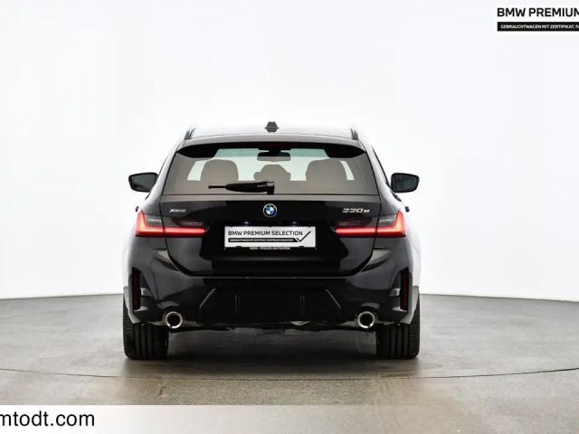 BMW 330 330e xDrive