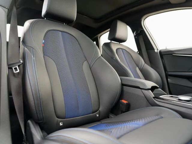 BMW 220 220i Coupé Gran Coupé M-Sport Sedan