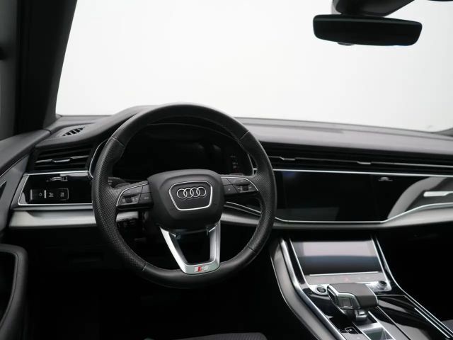 Audi Q7 Quattro S-Line