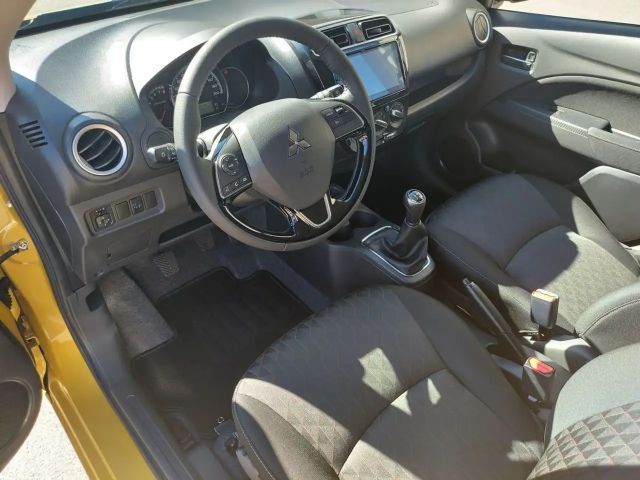 Mitsubishi Space Star Star