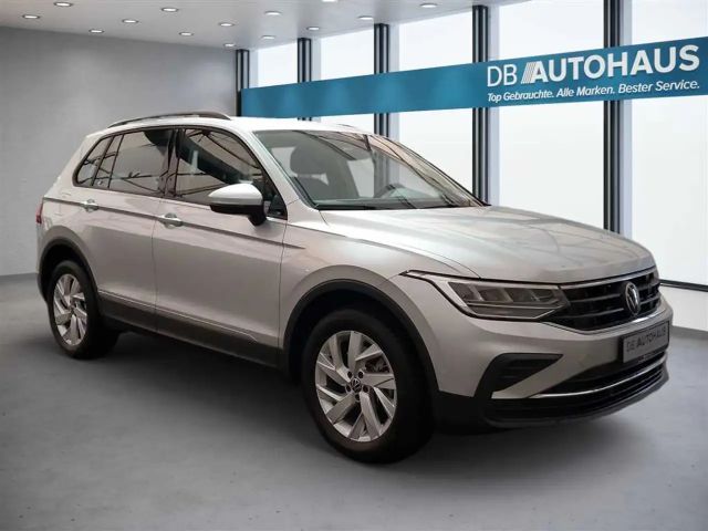 Volkswagen Tiguan 2.0 TSI 4Motion DSG Life