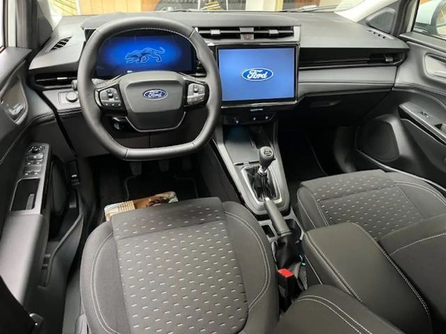 Ford Puma EcoBoost Titanium