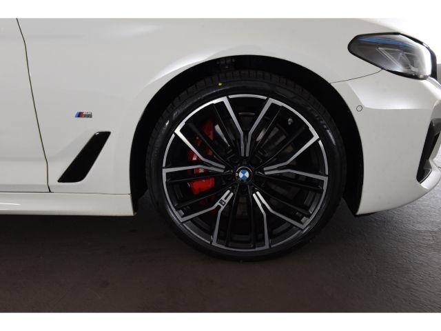 BMW 540 540i Sedan xDrive