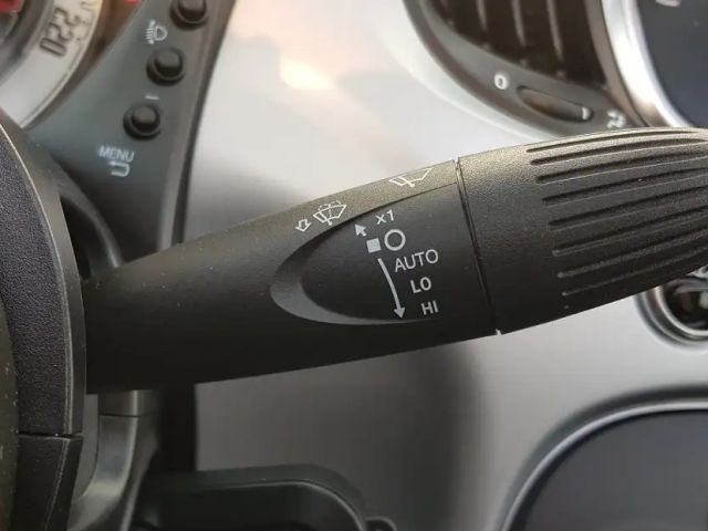 Fiat 500C 1,0 Hybrid Hey Google -AppleCarPlay