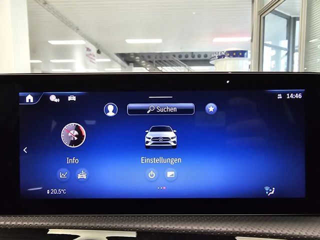 Mercedes-Benz A 180 AMG Line