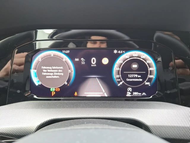 Volkswagen Golf DSG Golf VIII R-Line Variant