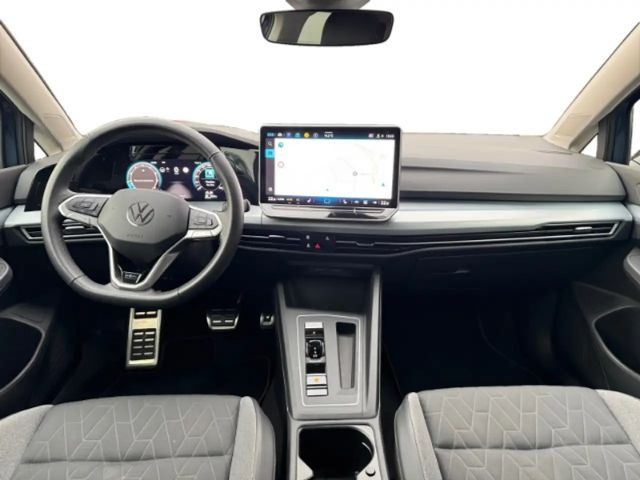 Volkswagen Golf 1.5 eTSI DSG Variant