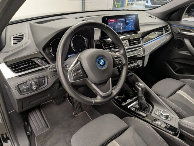 BMW X2 Coupé xDrive25e