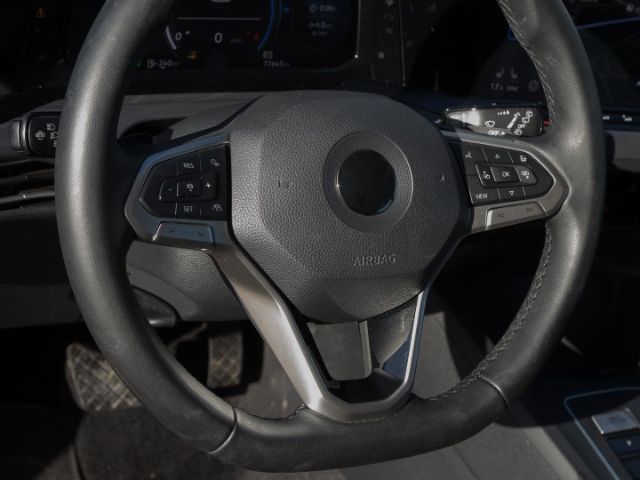 Volkswagen Golf 1.5 eTSI DSG Style Variant