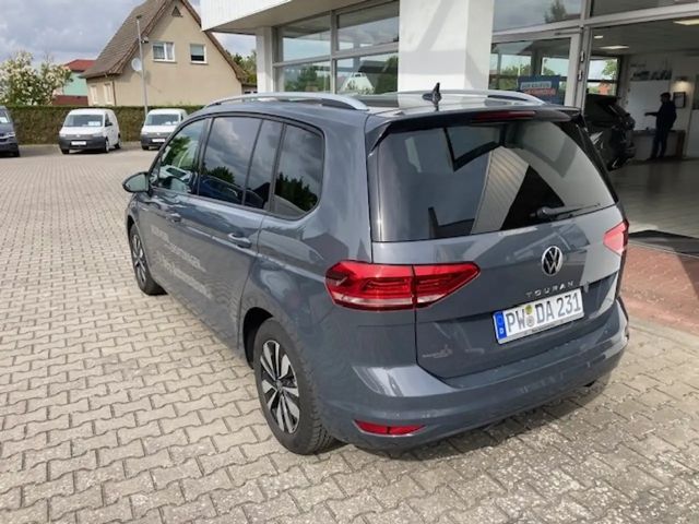 Volkswagen Touran 1.5 TSI DSG Move