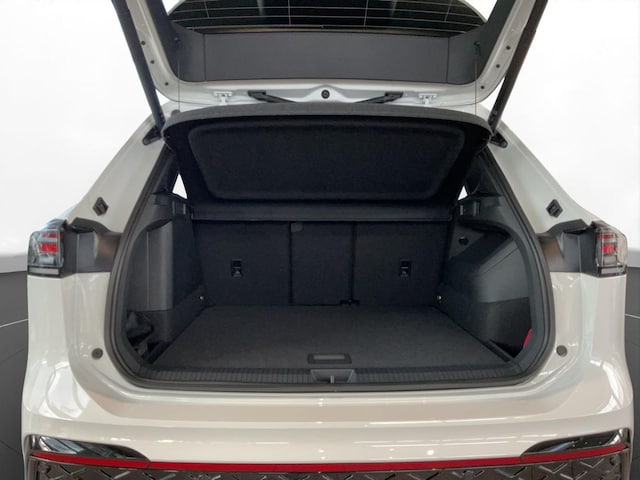 Volkswagen Tiguan R-Line eHybrid