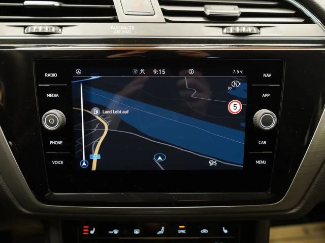 Volkswagen Touran 1.5 TSI DSG