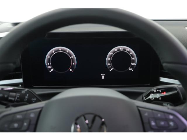 Volkswagen T-Roc 1.5 eTSI DSG IQ.Drive R-Line