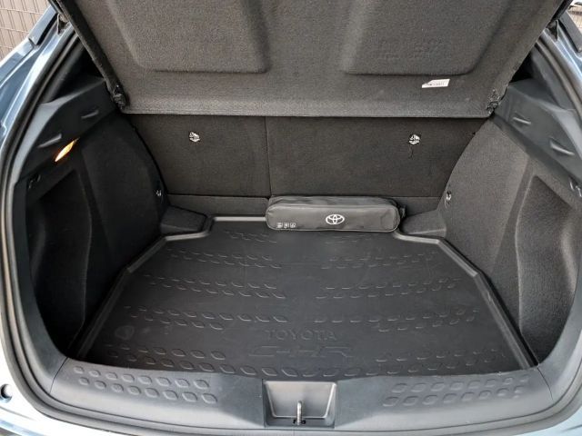 Toyota C-HR Hybride Team D