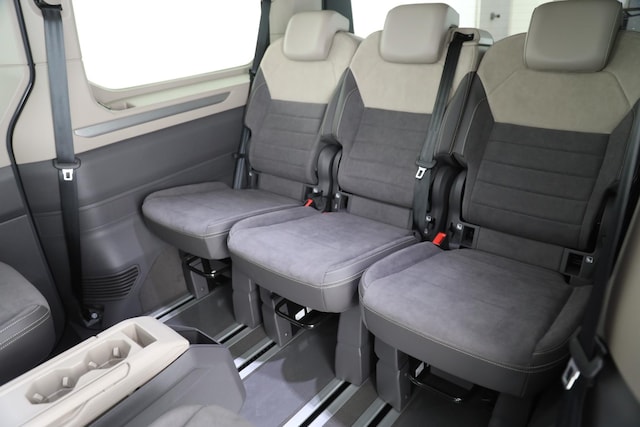 Volkswagen Multivan 2.0 TDI DSG T7