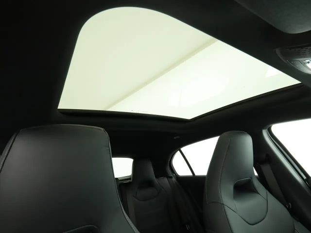 Mercedes-Benz A 200 AMG Line