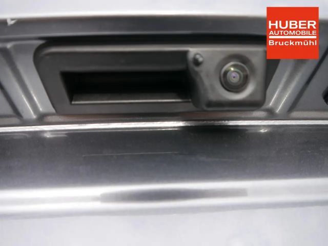 Skoda Karoq Selection