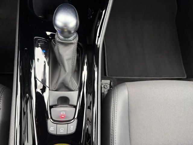 Toyota C-HR Hybride Team D