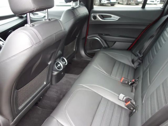 Alfa Romeo Giulia Q4 Veloce