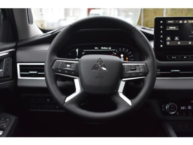 Mitsubishi Outlander 4WD PHEV