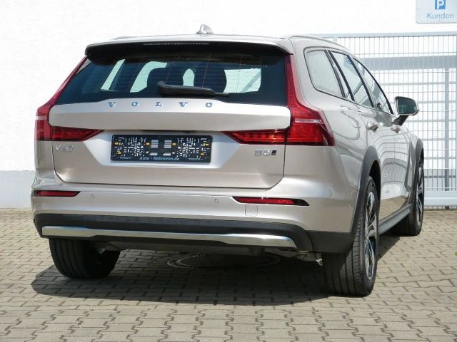 Volvo V60 Cross Country AWD Ultimate