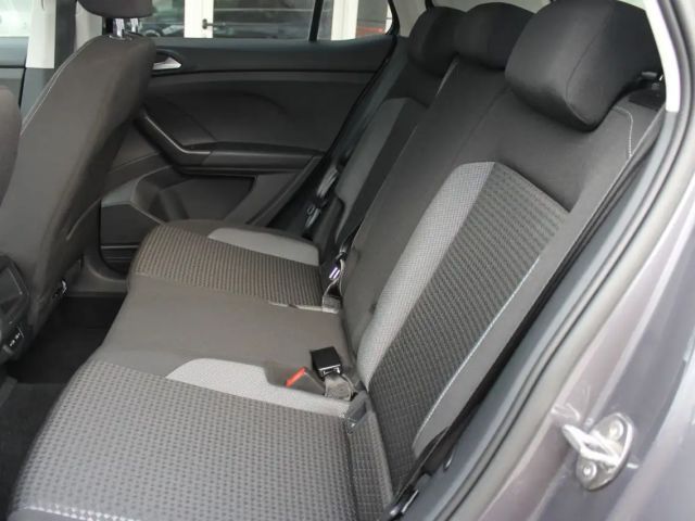 Volkswagen T-Cross Active