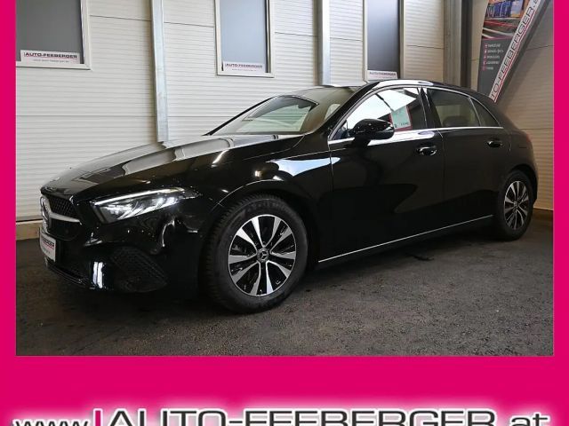 Mercedes-Benz A 180 A 180 d