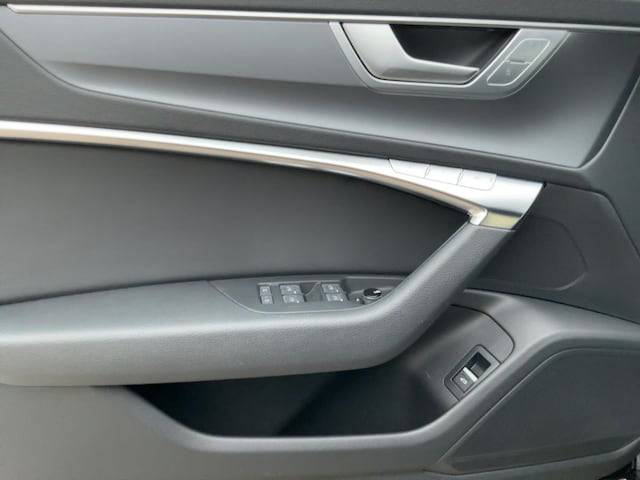 Audi A6 45 TFSI Avant S-Tronic