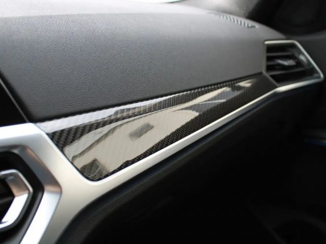 BMW 330 330e M-Sport Touring