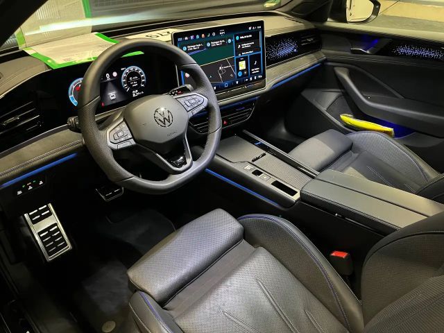 Volkswagen Passat 4Motion R-Line Variant