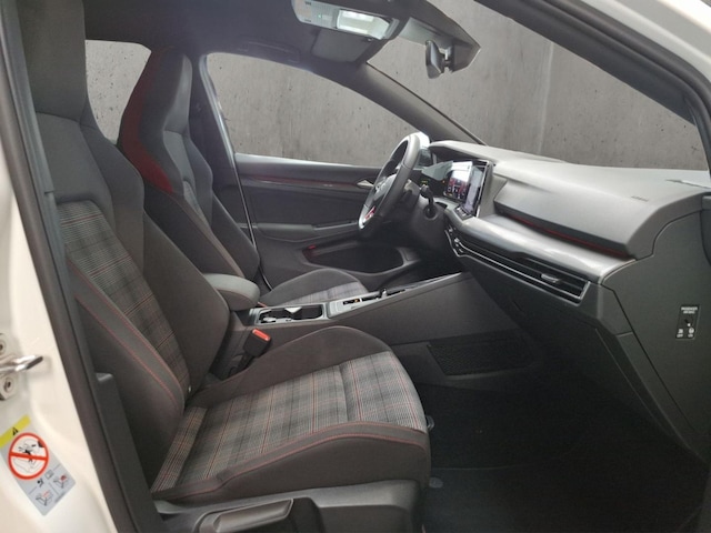 Volkswagen Golf 2.0 TSI DSG GTI