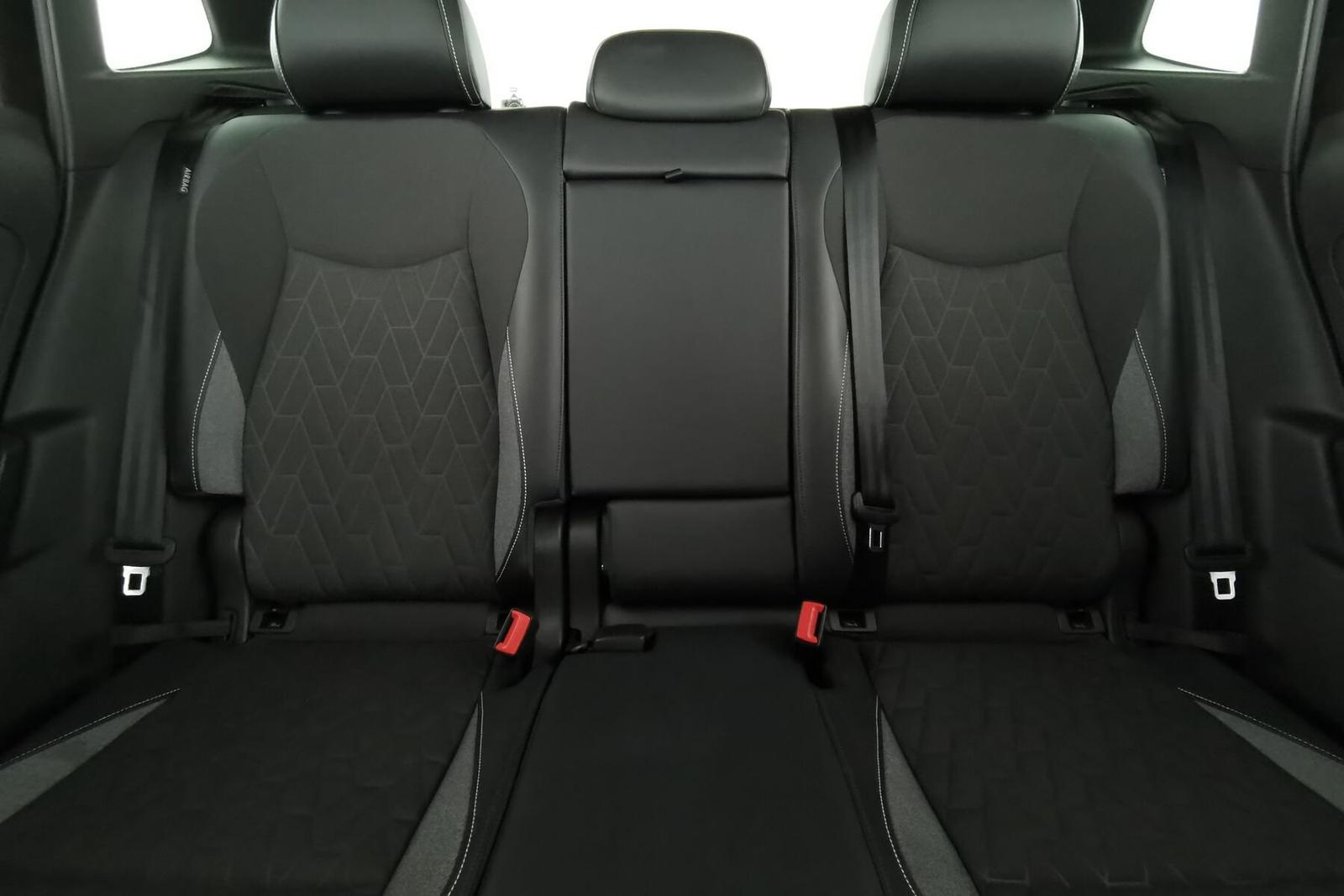 Volkswagen Tiguan 1.5 eTSI IQ.Drive Plus