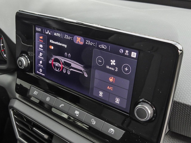 Seat Leon 1.5 eTSI DSG Sportstourer Style