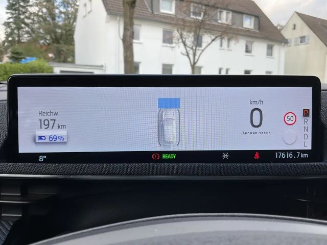 Ford Mustang Mach-E 75 kWh AWD