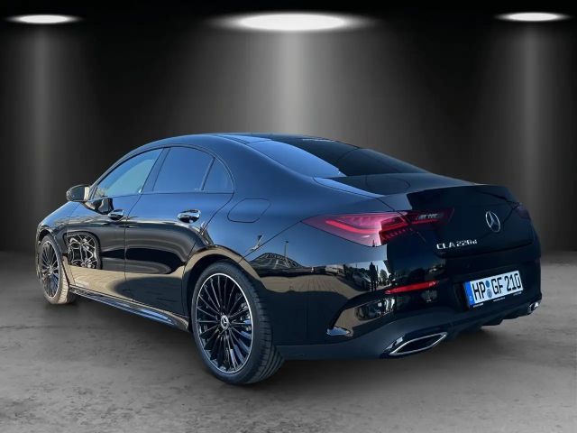 Mercedes-Benz CLA 220 AMG Line CLA 220 d Coupé