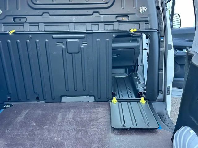 Fiat E-Doblo L1 EHZ (50-kWh)