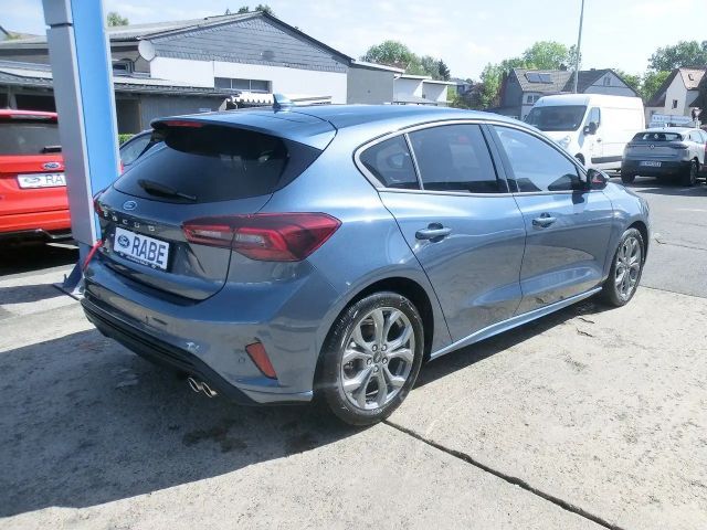 Ford Focus ST Line