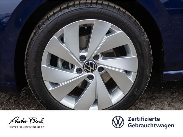 Volkswagen Golf DSG Golf VIII Style