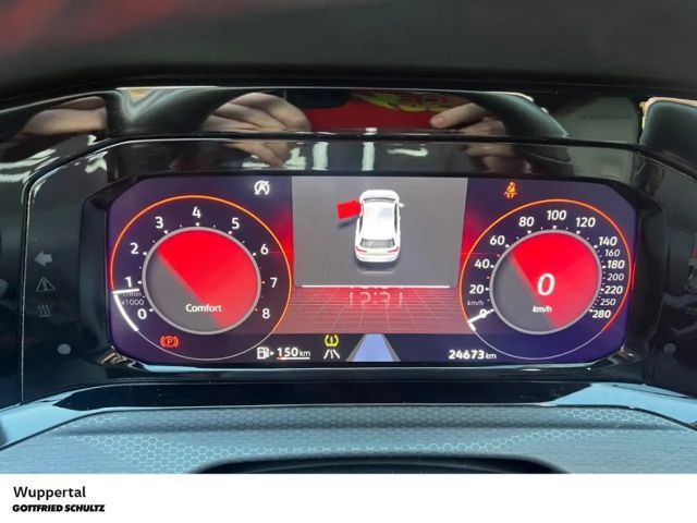 Volkswagen Golf GTI e-Golf