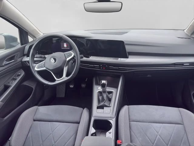 Volkswagen Golf 1.5 TSI Style