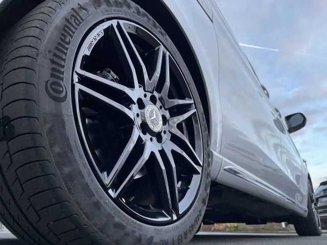 Mercedes-Benz V 300 AMG Line EXCLUSIVE V 300 d