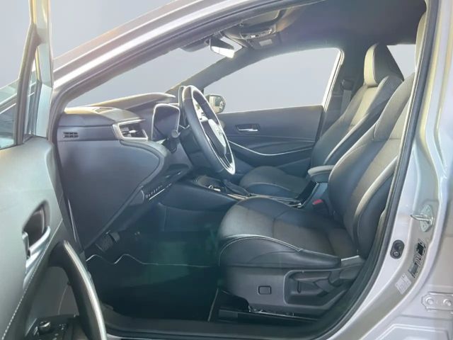 Toyota Corolla Hybride Team D