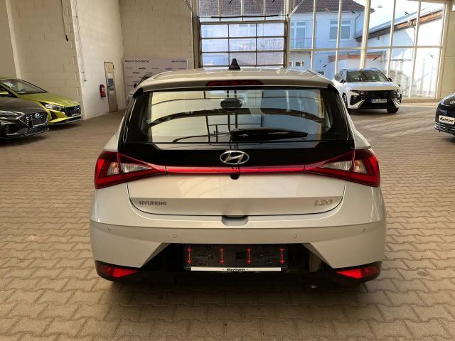 Hyundai i20 Hybrid Trend