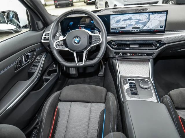 BMW 320 320d M-Sport Sedan xDrive