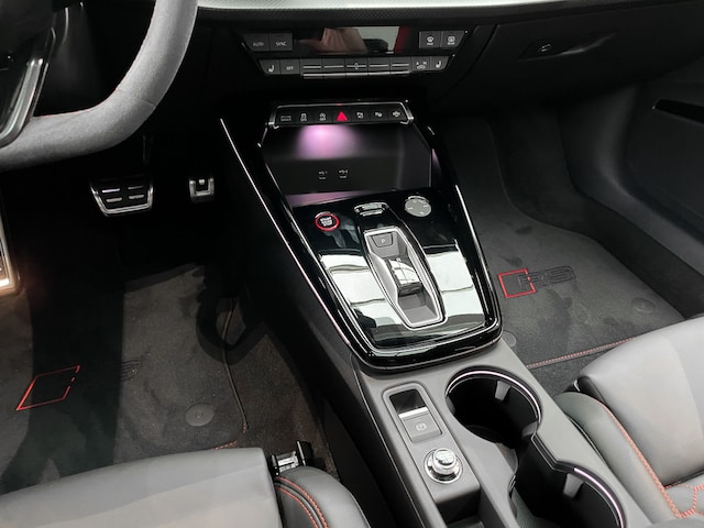 Audi RS3 Quattro S-Tronic Sedan