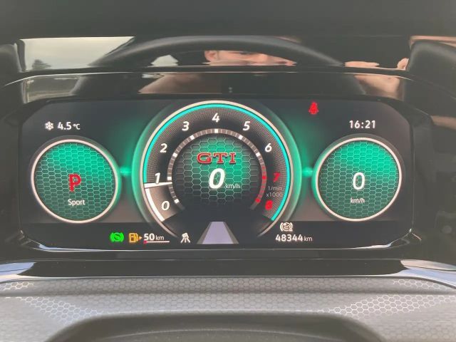 Volkswagen Golf DSG GTI