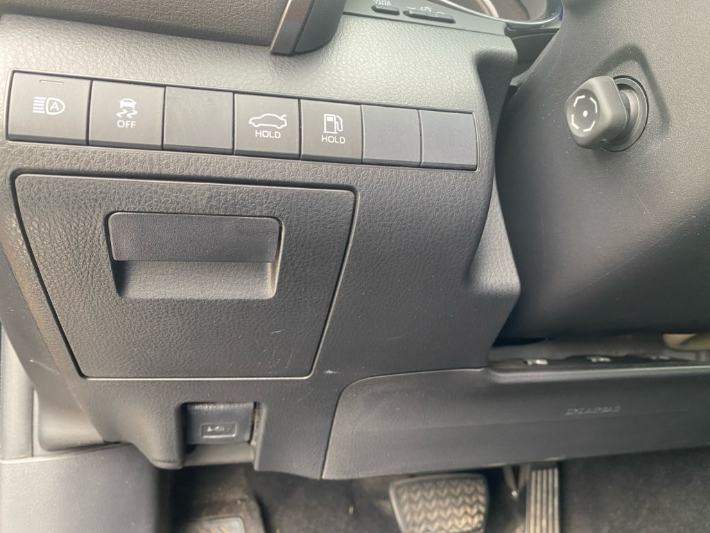 Toyota Camry Executive