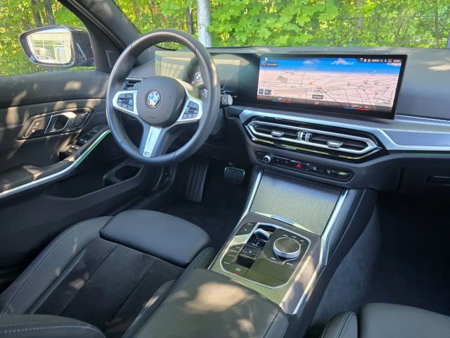 BMW 320 320d M-Sport Touring