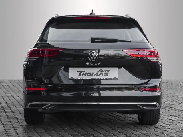 Volkswagen Golf 2.0 TDI DSG Style Variant